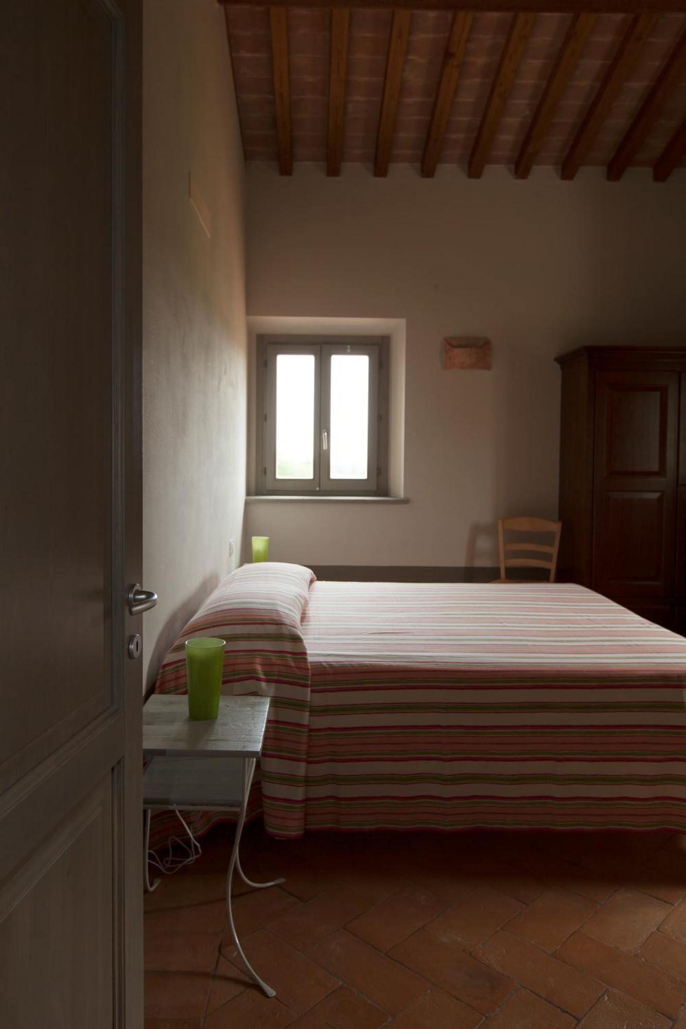 Agriturismo Bio Podere Doganelle Джункарико Экстерьер фото